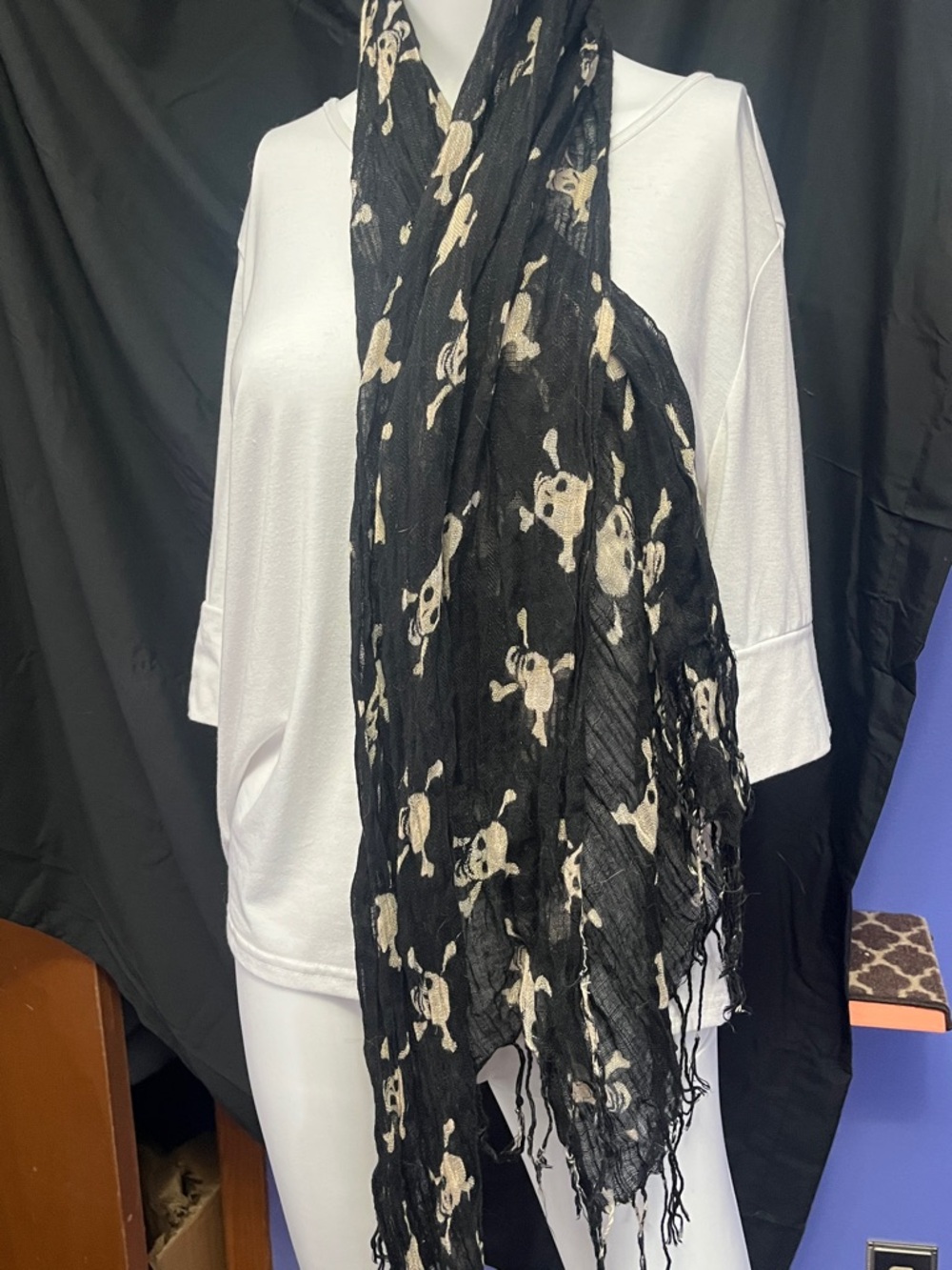 Black Skull Print Fashion Scarf - Lightweight Women's Wrap